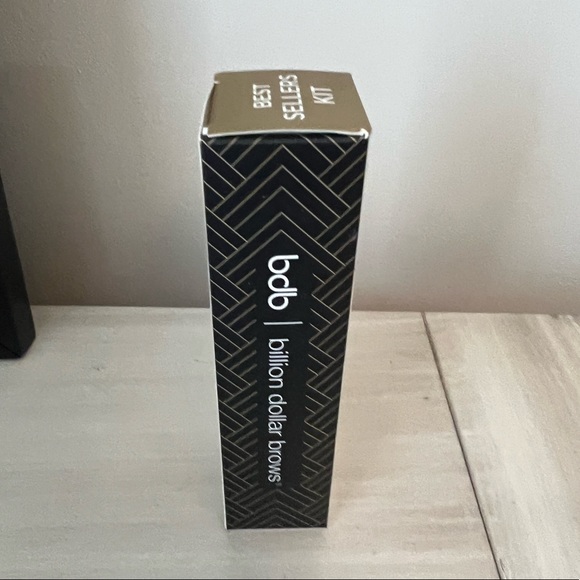 Billion Dollar Brows Best Sellers Kit (brand new, never used) - Picture 6 of 6